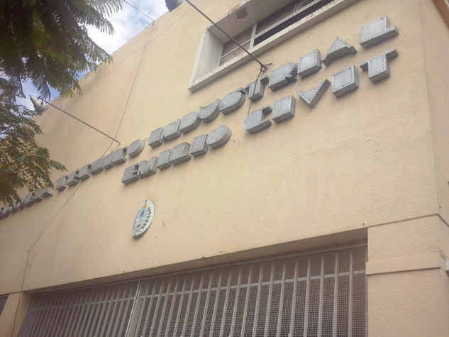 escuela_N°_4-003.jpg